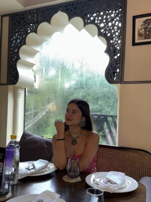 deeksha Instagram - Desi, dreamy, and dangerously dhak-dhak🌸
📍 @makhna_deli @brandinfluence.in
Wearing @aachho