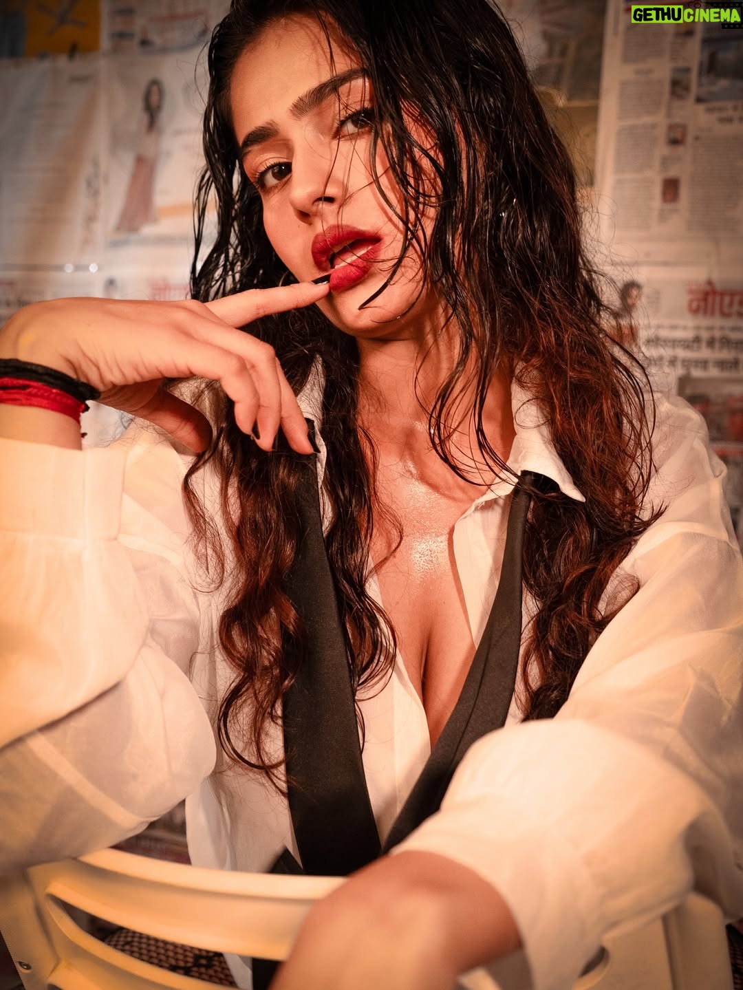 deepaliish - 2.3K Likes - Embrace the power of allure. 🔥
.
Shot and edited by @shau_b.studio 
.
.
.
.
.
[Fashion Editorial, Bold Fashion Choices, Chic Styling, Urban Photography, Model Fashion, Fashion Photography, Street Fashion Vibes, Editorial Photography Trends, Iconic Fashion Moments, Confidence in Style]
.
#BoldPhotoshoot
#PhotographyWithAttitude
#DaringPhotography
#EdgyPhotoShoot
#BoldInFrame
#FearlessPhotography
#StrikeAPose
#BoldLens
#FashionAndFearless
#VividVisuals
#UnconventionalPhotography
#BreakTheNorm
#CourageInCapture
#BoldFrames
#ArtOfPhotography
#PowerfulPortraits
#CreativeShots
#UnfilteredPhotography
#PhotographyInspiration
#IntensePhotography
#epicphotoshoot