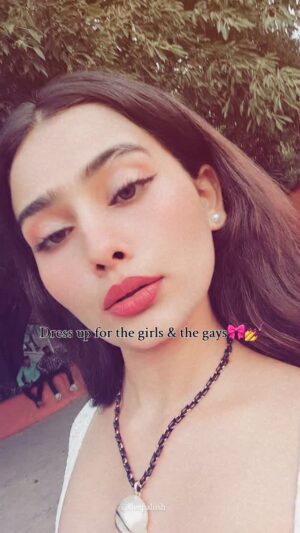 deepaliish Instagram - 🎀💅
#viral #instagram #fyp #creator #fypシ #trending #explorepage #reels #trend