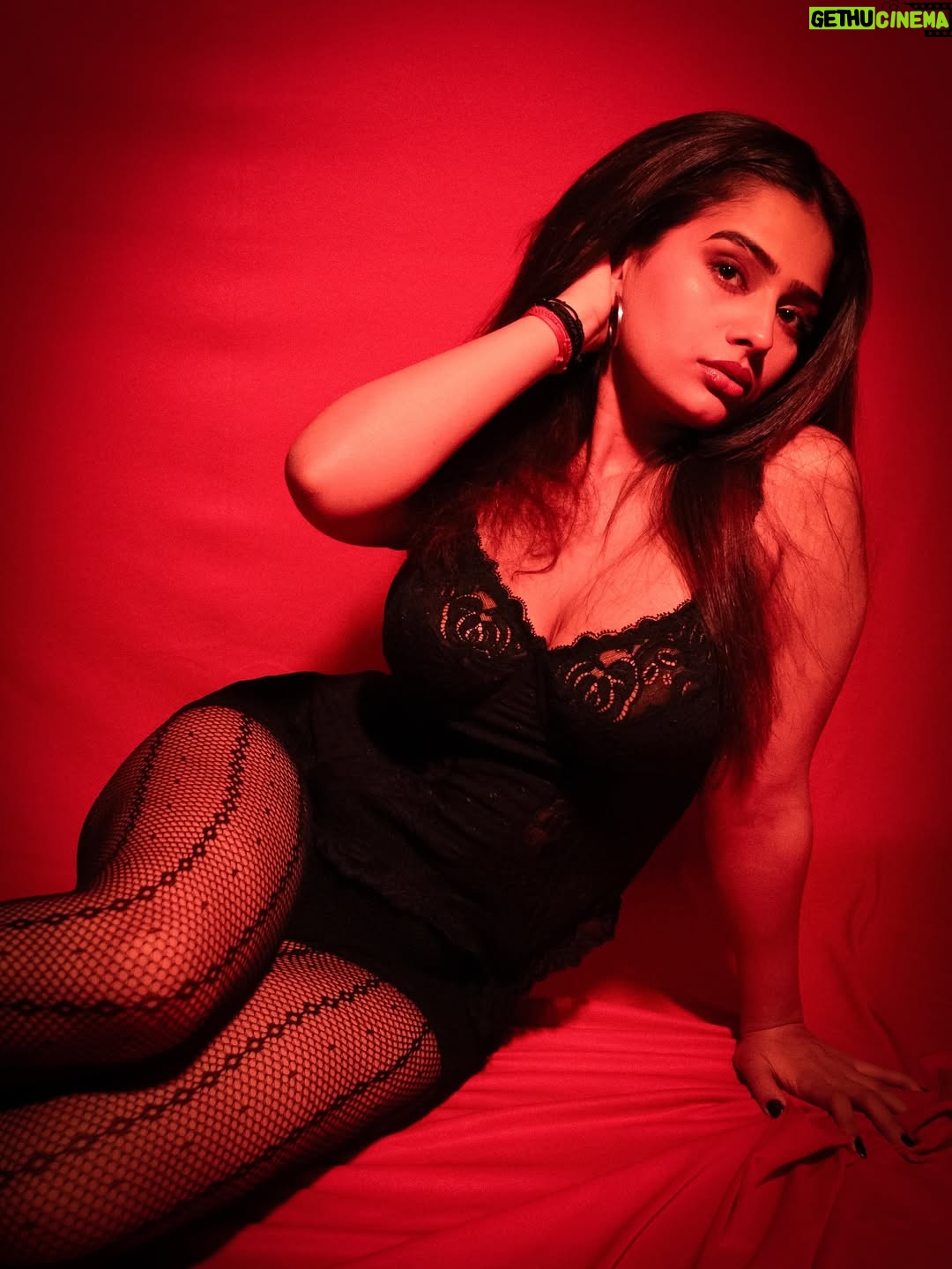deepaliish - 2.1K Likes - Turned up the heat. 🔥💋
.
.
In Frame @deepaliish 
.
Shot by @shau_b.studio 
.
Mua @relook_by_ayushi 
.
.
.
.
.
#RedAesthetic
#MoodyPortrait
#GlamShoot
#BoldAndBeautiful
#HighFashion
#SensualVibes
#StudioPhotography
#FierceLook
#BlackCorset
#EditorialVibes
#BeautyAndConfidence
#FashionInspiration
#RedBackdrop
#EmpoweredBeauty
#ModernMuse