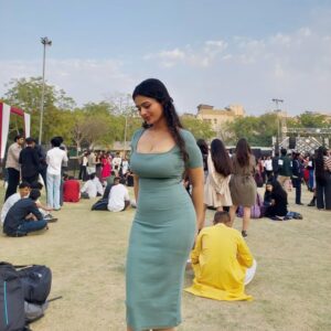 deepaliish Instagram - Too lazy to post pictures 😴
#instagood
#newpost
#instagram #newpost #fest #delhiuniversity #fashion #foryou #model #viral #share #collage