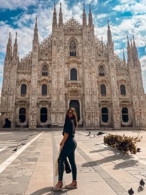 diksha sharma Instagram - Vacation wardrobe 101 -
Choose pieces that are timeless, not defined by trends that come and go, can be re-styled in multiple ways and most importantly, are comfortable!

Pack colors! Aren’t you already done with the whites and beiges of the world?!

Which of these looks is your favorite? Let me know in comments :)
.
.
.
.
[vacation wardrobe, what to pack for a vacation, holiday styling, vacation style, europe, european summer, france, italy, tuscany, south of france, what to wear on your europe trip]
#banjara #banjarastyles #banjaraineurope