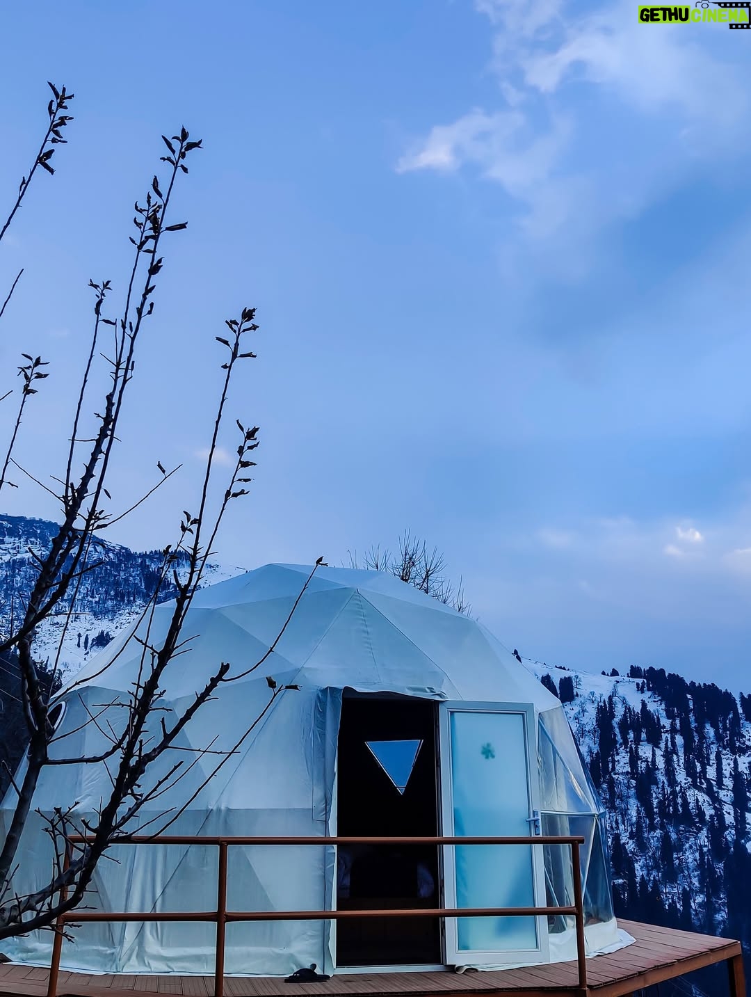 diksha sharma - 2.9K Likes - Pati, patni aur pahaad - the perfect recipe for happy smiles and rosy cheeks!🫶🏼

Take me back, uff!
.
.
.
.
.
[pahaad, the pahadi life, himalayas, himachal, manali, throwback, sethan, glamping]