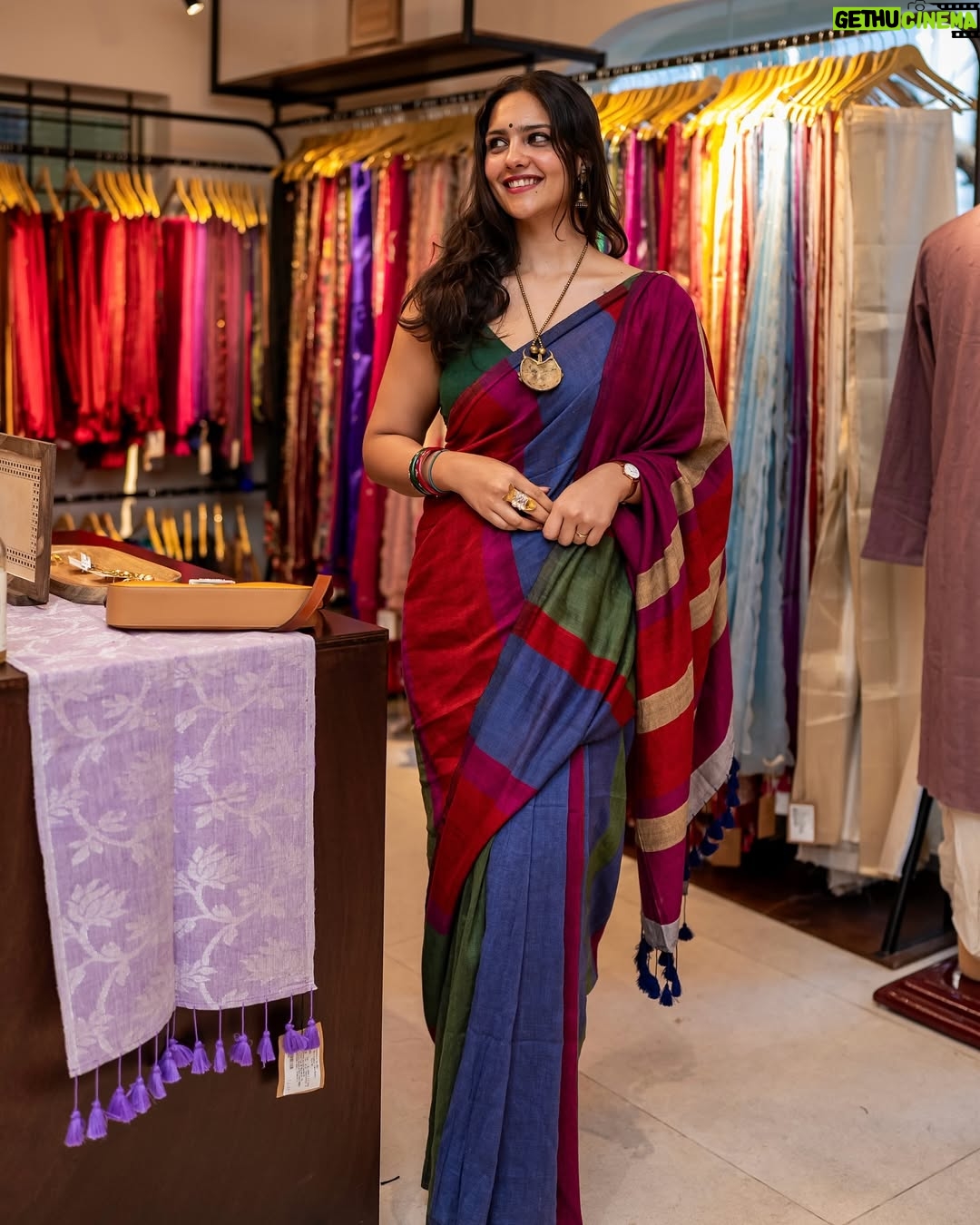 diksha sharma - 4.1K Likes - Saree is प्यार

#banjara #banjarastyles

[saree, saree not sorry, saree styling, indian handloom, cotton saree, mul saree, linen]