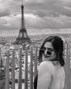 diksha sharma Instagram - 📍Paris, France
We ambushed her several times in 24hours, from all possible picturesque spots😂

Our favorites being from the top of Arc de Triomphe and from the Seine river during the cruise🫰🫰
.
.
.
.
#banjara #banjarainparis #banjarainfrance #banjaratravels

[banjara, travel inspiration, france, paris, french summer, eiffel tower, arc de triomphe, parisian, parisian chic, paris love, south of france, holidays, travel blogger, indian travel blogger, travel tips]