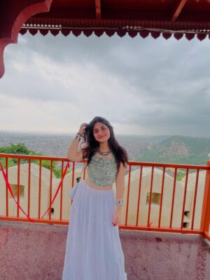 hitaishi totlani Instagram - ā°ļøšļøš¦āØ
.
.
.
.
.
.
.
.
.
.
.
.
.
#instagood #instagram #love #viral #trending #cute #explorepage #fyp #jaipur #hair #makeup #view #scenery #travel #fashion #girl #beautiful #selflove #motivation