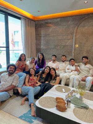 hitaishi totlani Instagram - Bonded by love, tied by rakhi š„¹ā¤ļø Happy Rakshabandhan āØ
.
.
.
.
.
.
.
.
.
.
.
.
.
.
#instagood #instagram #love #rakhi #rakshabandhan #fashion #explorepage #fyp #cute #brother #sister #cousins #trending #viral #music #together #bond