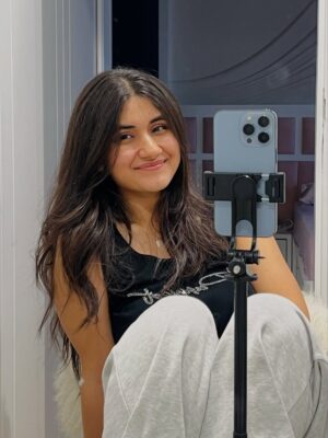 hitaishi totlani Instagram - A good hair moment needs to be captured šš¤
.
.
.
.
.
.
.
.
.
.
.
.
.
.
.
(Hair, cozy, love, explorepage, fyp, viral, trending, cute, pjs, girl, beautiful, makeup, mirror selfie, music, fun, happy)
.
#instagram #instagood #trending #love #cute #music #explorepage #girl #beautiful #viral #hair #happy