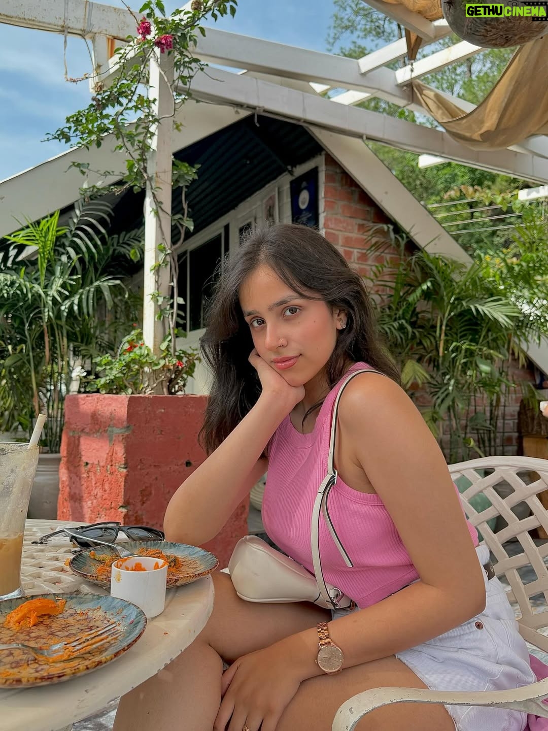 kanishka Ahluwalia - 1.3K Likes - 🎀✨🫧