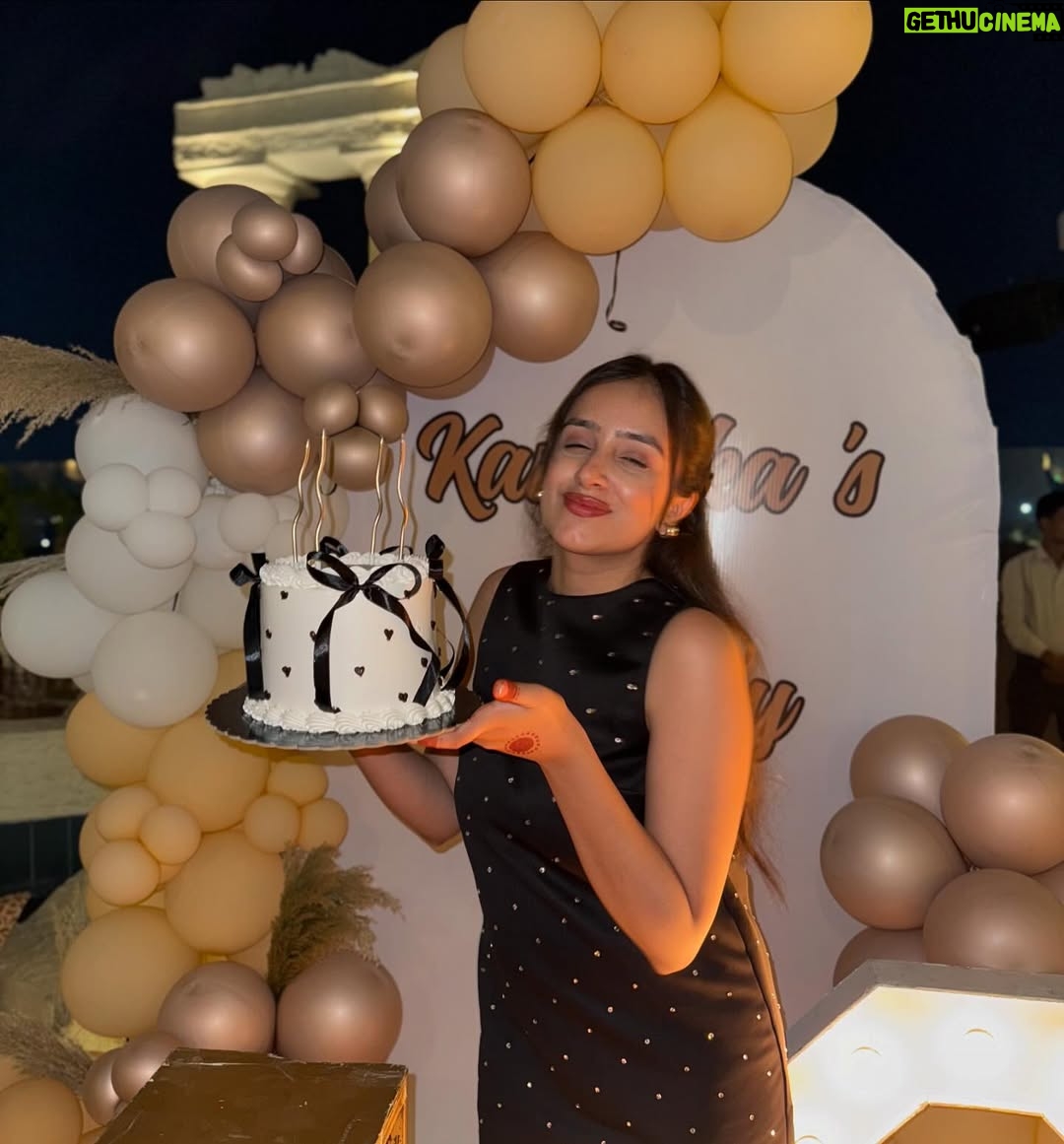 kanishka Ahluwalia - 2K Likes - 
