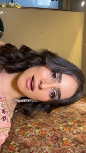 kanishka Ahluwalia Instagram - Loveddd the makeup 😮💨 @dividuamakeupartist_academy_
•
•
•
#fyp #ɪɴsᴛᴀɢᴏᴏᴅ #reelinstagram #explorepage #trendingreels #newmusic #makeup #punjabisongs