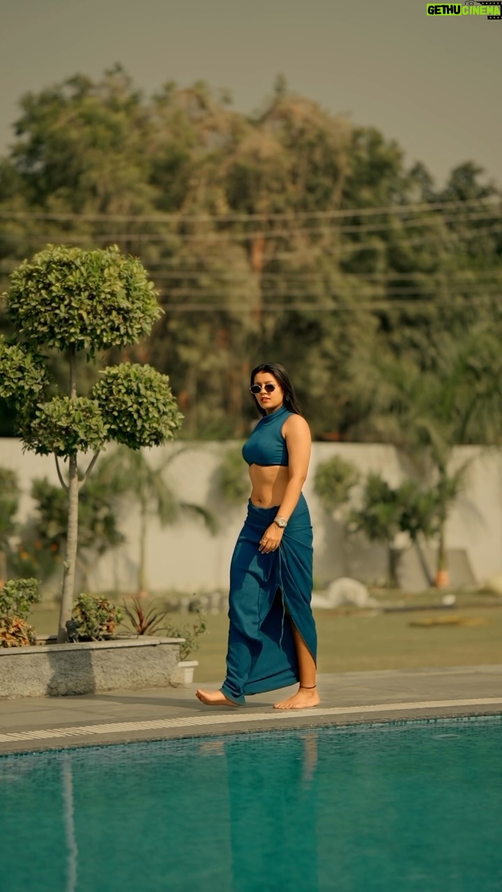 Most liked Instagram photo of khushi Gupta