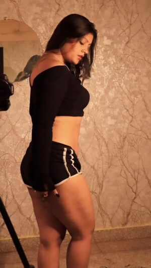 khushi Gupta Instagram - NO REVENGE ! NO REGRETSā¤ļøāš„
.
.
.
.
.
.
.
.
#trendingreels #viralreels #gymlife #reels #explore #viral