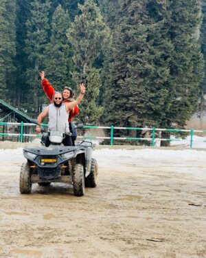 khushi Gupta Instagram - Happiest birthday to the BEST HOST EVER ❤️🔥✨
You are someone jiski vjh se mohol banta hai !! Wish you all the happiness and success to @highmountainsin ✨ we all love you Aman 🤍