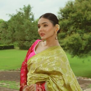 khushi karki Instagram - Nothing feels like traditional wears
Something golden, something held
A companion of heritage, timelessly bold. ā„ļø
wearing: @nayaabbyprince
earrings: @opasa.jewellery