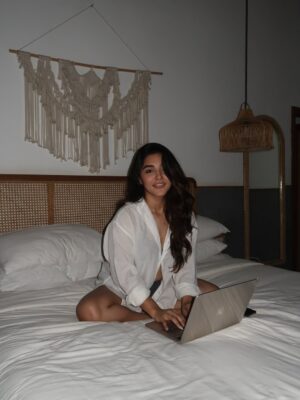 khushi karki Instagram - perfect & needed getaway at @azora.by.ayatana š©µ