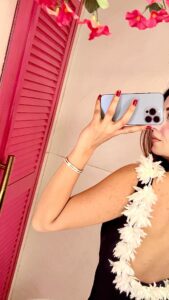 Actress kritika dagar HD Photos and Wallpapers April 2025