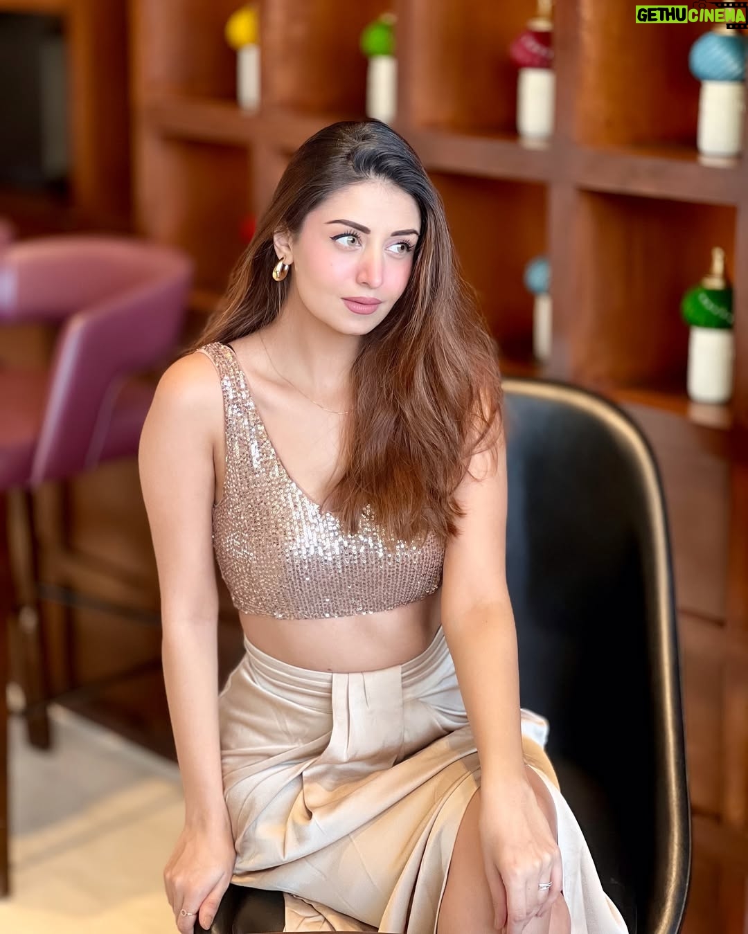 kritika dagar - 37.9K Likes - Good morning Cuties!👀❤️‍🔥
.
.
#kritikadagar21 #foryou