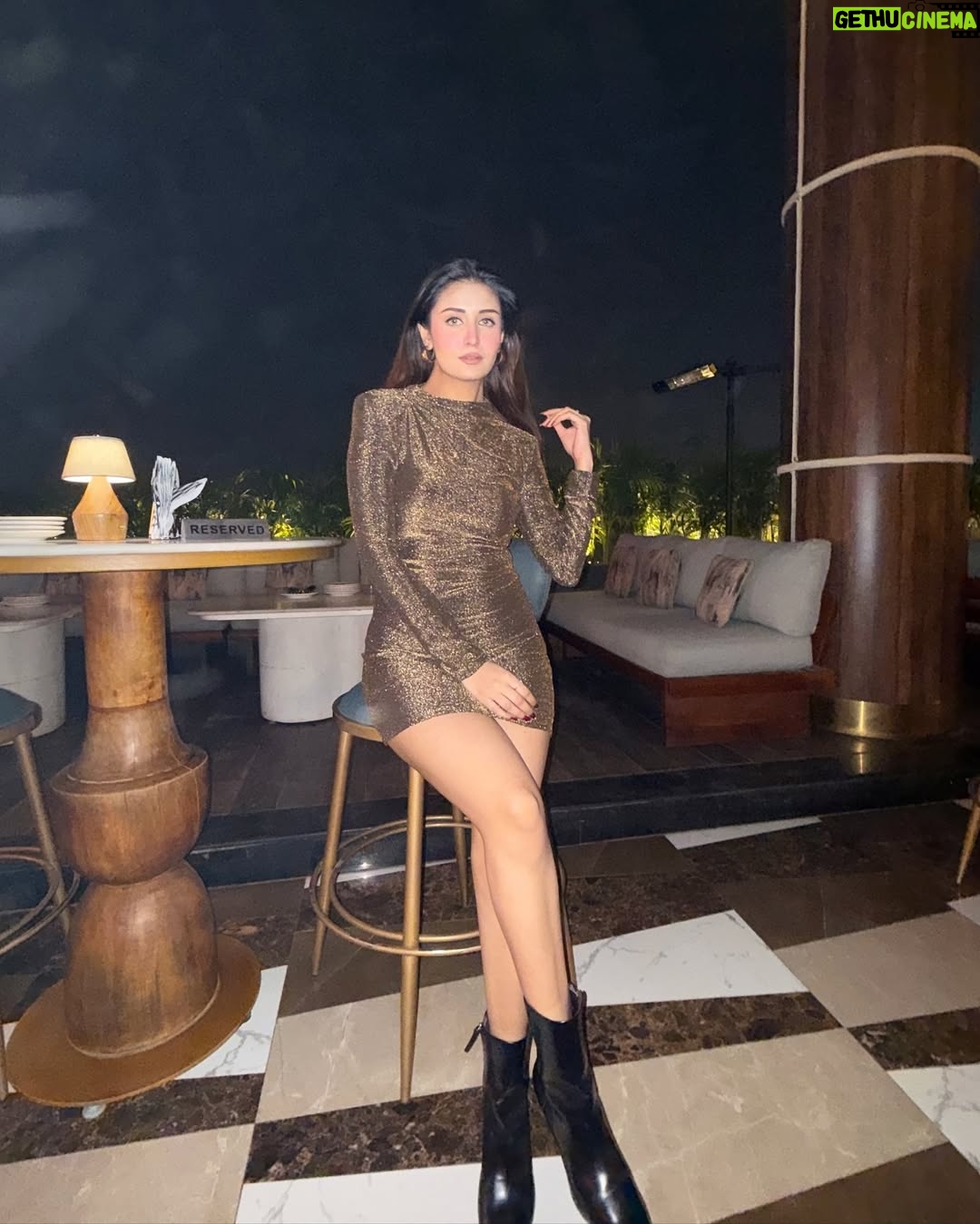 kritika dagar - 38.4K Likes - Living rent-free in my own head😋🌙
.
.
#kritikadagar21 #foryou
