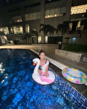 kritika dagar Instagram - Who knew the best vacation spot was just a short drive away? 💗🦋 Just spent an amazing staycation at @hyattregencyggn ✨ From the stunning views to the incredible amenities, this place is pure bliss. 🌆✨ Indulged in delicious meals, pampered myself at the spa, and soaked up the luxury vibes! This is what relaxation looks like. Until next time! 🌟 🌻
.
.
#kritikadagar21 #foryou #instagood #staycation