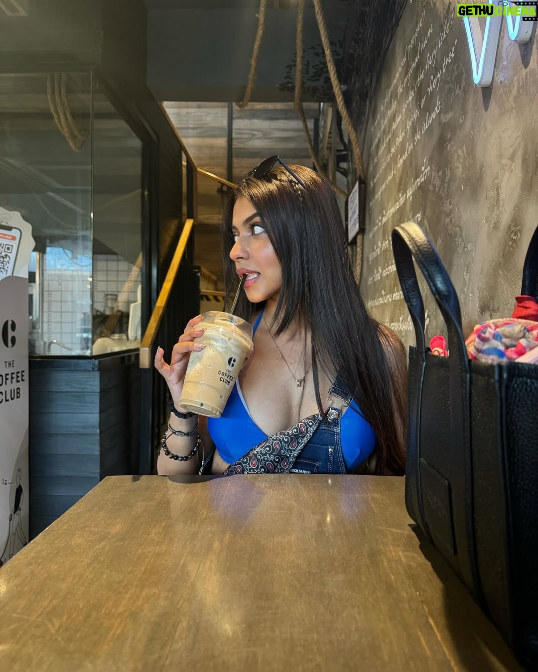 mili kya mili - 86.3K Likes - Pov, On a coffee date 🧋