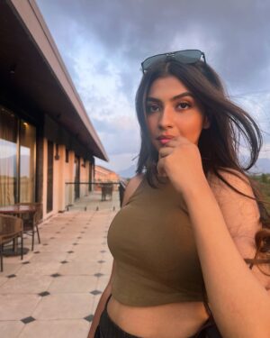 mili kya mili Instagram - 🐻🤎