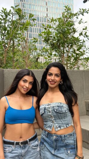 mili kya mili Instagram - 💜💙