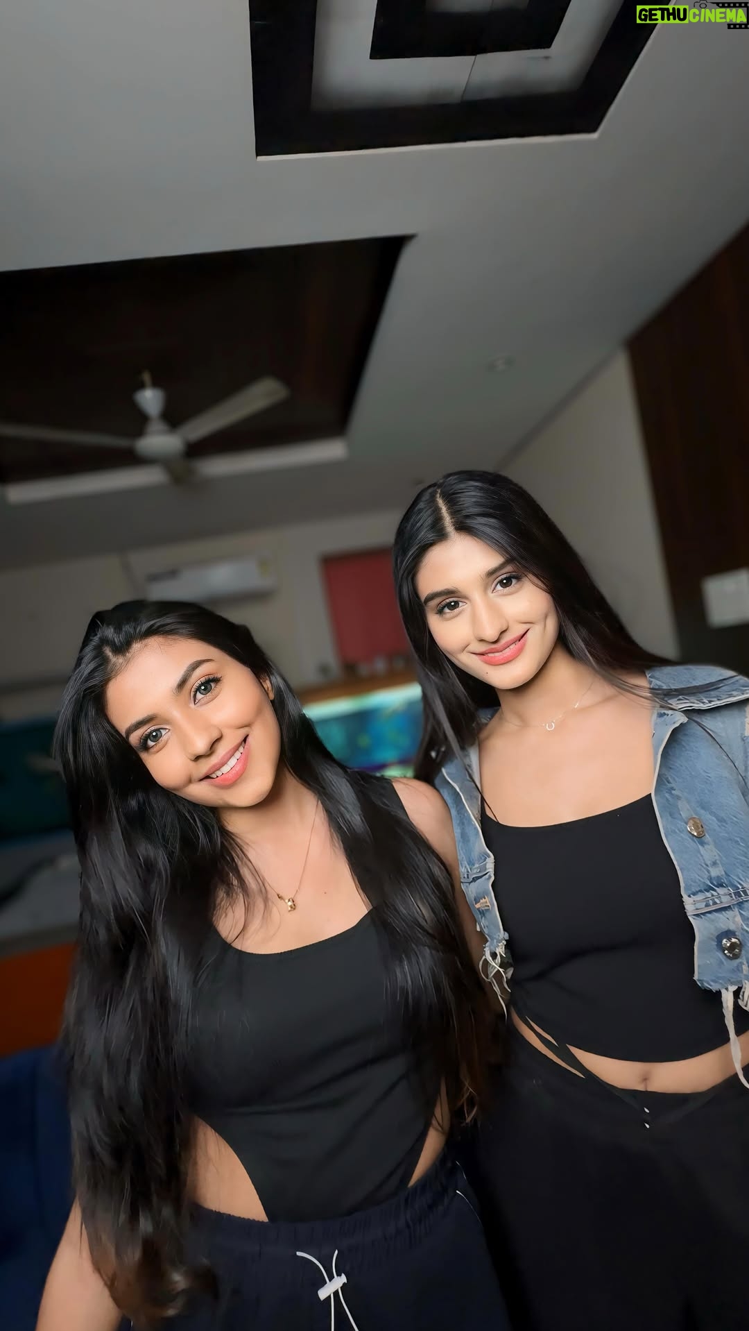 Most liked Instagram photo of mili kya mili