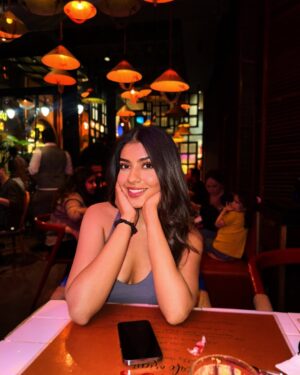 mili kya mili Instagram - 💋