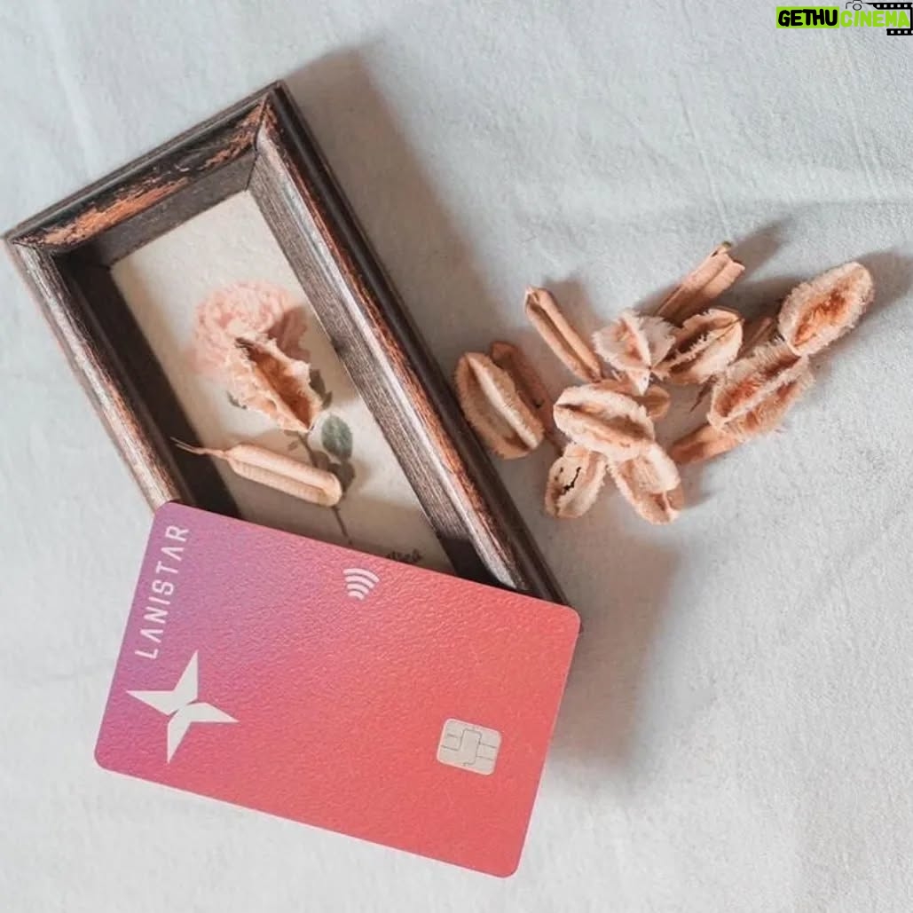 nisha Gupta - 3.5K Likes - #ad

New payment mode is right here @lanistar cards
The card of every occasion ✨️

#lanistar#cardpayments#Ad