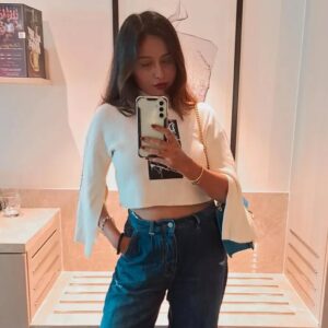 nisha Gupta Instagram - Mirror Selfie is Best 💕

.
.
.
#Selflove#mirrorselfie#loveyourself#nishagupta#Itsnishagupta#metime#selfie
