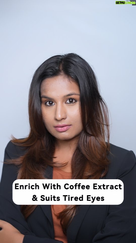 nisha Gupta - 5.6K Likes - Hey guys 
Go bold & black with 
@wowskinscienceindia Endless Black Natural Kajal 
It's Water Proof & Smudge Proof very Long lasting
This kajal last upto 16 long hours 
best part is No Parabens and Mineral Oils
Let your eyes do all the talking with WOW Skin Science Endless Black Natural Kajal

#bewownaturally#wowskinscience#Kajal#Ad#NaturebhiActivebhi