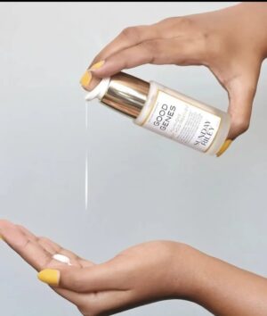 nisha Gupta Instagram - Sunday's skin care i have something exciting to share with you winters are here and Seriously. If you still have not tried Good Genes what are you waiting for?! This stuff is amazing . I mean it actually does what it says it’s going to!!!! I love when a product actually works. 
Sunday Riley nailed it with this Lactic Acid Treatment.. some benefits include.. exfoliates and boosts naturally youthful radiance, reduces the look of lines and wrinkles, visually reduces dark spots and discolouration caused by skin exposure, instantly reveals smoother clearer skin.
.
It is clinically proven to plump fine lines and boost radiance is 3 minutes!!!!! 
It is also totally fine with my ultra sensitive skin!! It’s an awesome product “
.
.
.
.

#skincareroutine #sundayriley #sundayrileygoodgenes #sundayrileypartner #goodgenes #sephoraindia#ad