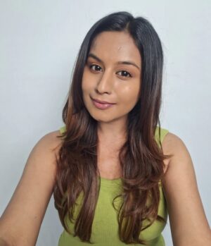 nisha Gupta Instagram - Selfie time 💐

Make up & hair - @fairyndias

#metime#selfiequeen#selfie