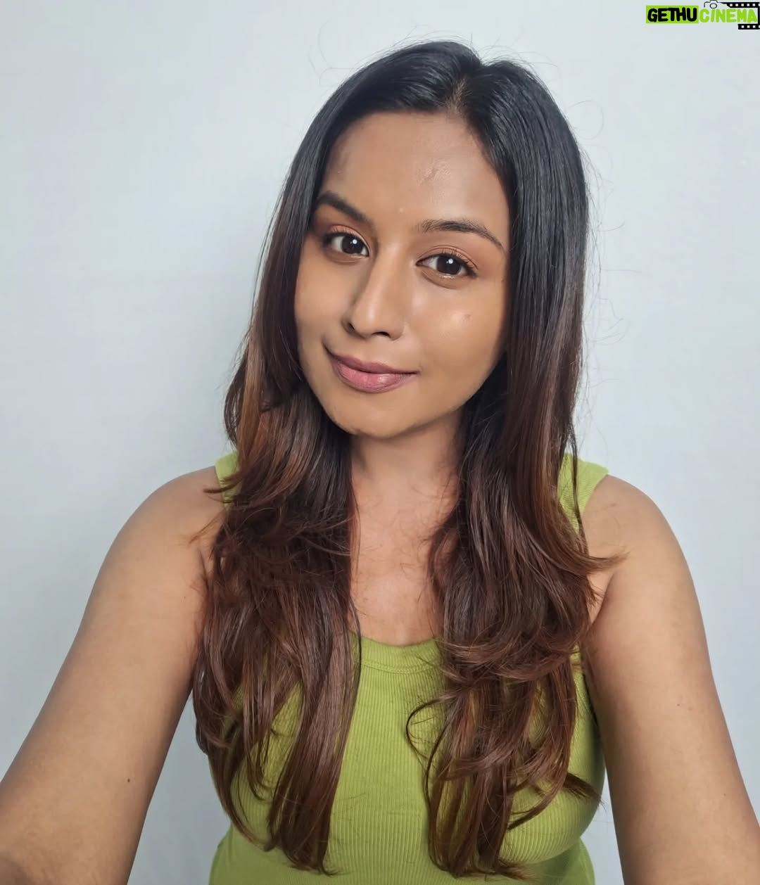 nisha Gupta - 4K Likes - Selfie time 💐

Make up & hair - @fairyndias

#metime#selfiequeen#selfie