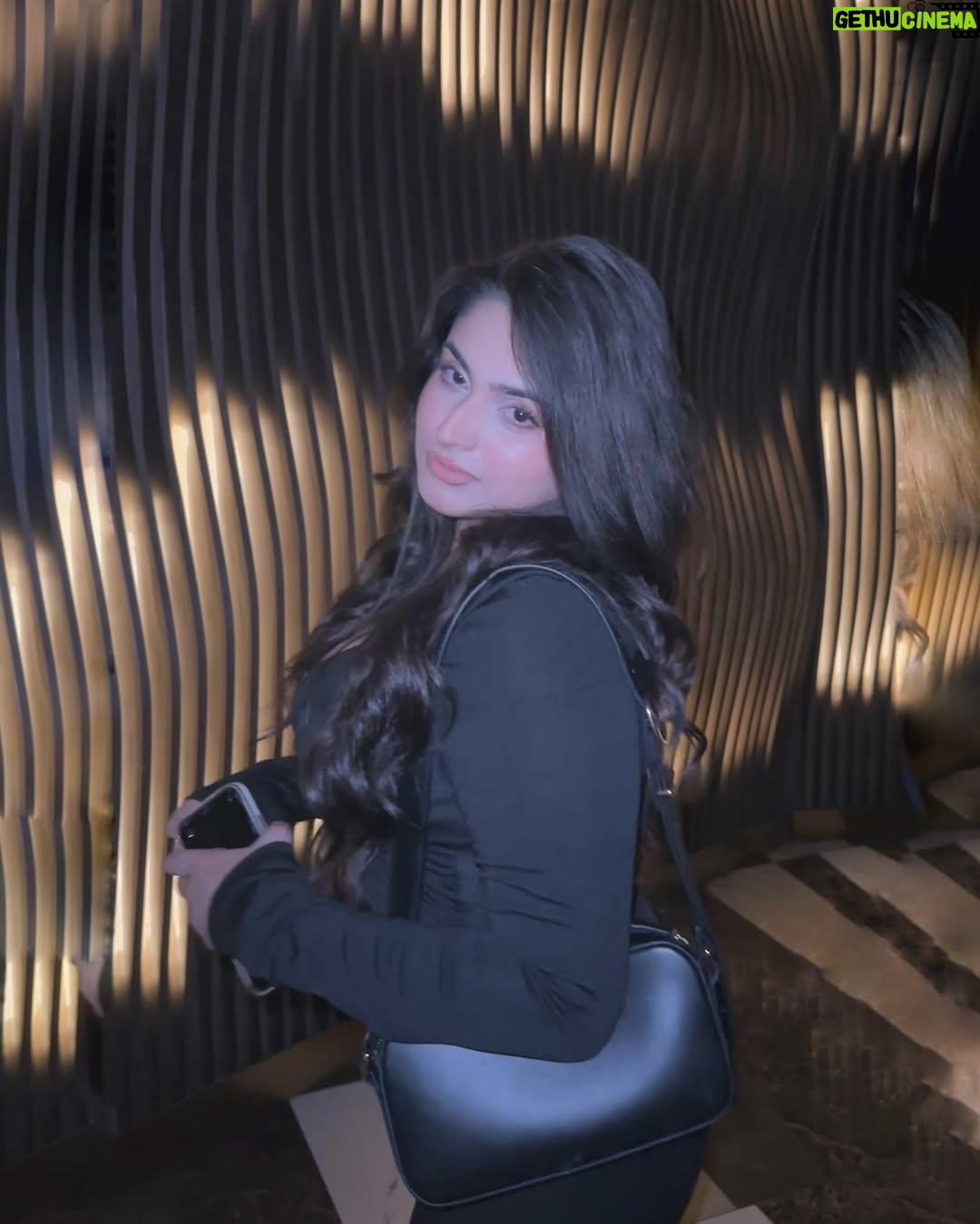 pariii - 14K Likes - if doll-face was a person 💋

the last picture 😭😭

-
-
-
-
-
-
-
-
-
-
-
-
[ outfit , outfit inspiration , night out , date night , delhi restaurants , places , explore , fashion , nightlife , food ]
#fashion #fashionstyle #outfitinspiration #outfitofthedaybabe #outfitofthenight #outfitinspo #instaoutfit #cafes #nightlife #food #explore #explorepage