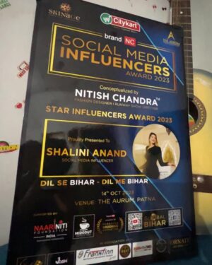 pikkachu girl Instagram - STAR INFLUENCER AWARD 2023 once again 💜😍 Thnku @nitishchandra.nc
.
Outfit by :- @bandhanbynehajain
.
.
.
.
.
.
.
.
#photoshoot #photo #star #starinfluencer #photoshooting #photogram #instadaily #instagood #instalove #support #foryou #awards #love #life #lifestyle