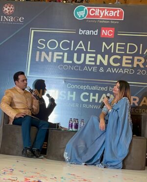 pikkachu girl Instagram - STAR INFLUENCER AWARD 2023 once again 💜😍 Thnku @nitishchandra.nc
.
Outfit by :- @bandhanbynehajain
.
.
.
.
.
.
.
.
#photoshoot #photo #star #starinfluencer #photoshooting #photogram #instadaily #instagood #instalove #support #foryou #awards #love #life #lifestyle