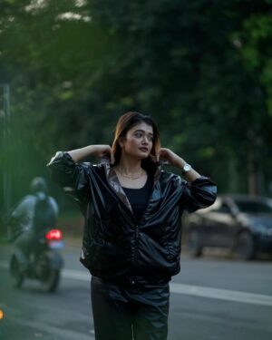pikkachu girl Instagram - Comments ur favourite emoji 👀..??
.
.
.
.
.
.
.
.
.
#photoshoot #photo #photoshoot #instaphoto #instalove #intsablack #blackbull #blacklover #instafashion #instaoutfits #makeupartist #outfits #foryou