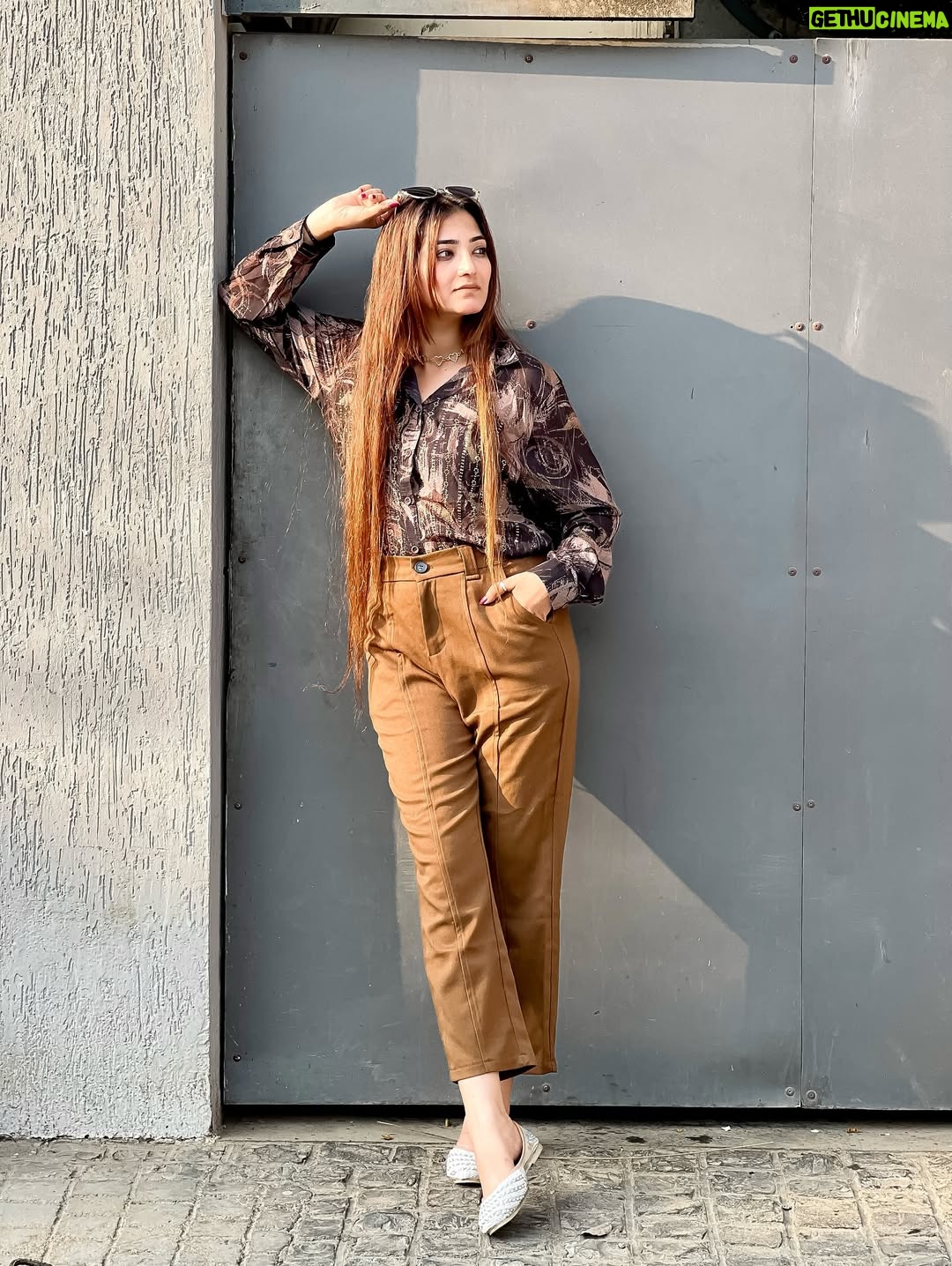 rucha Trivedi - 3 Likes - She different 🤎