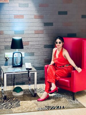 rucha Trivedi Instagram - Too rare to be regular ♥️