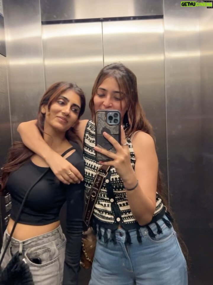 rucha Trivedi - 3 Likes - Keeping it RAW😉🧿