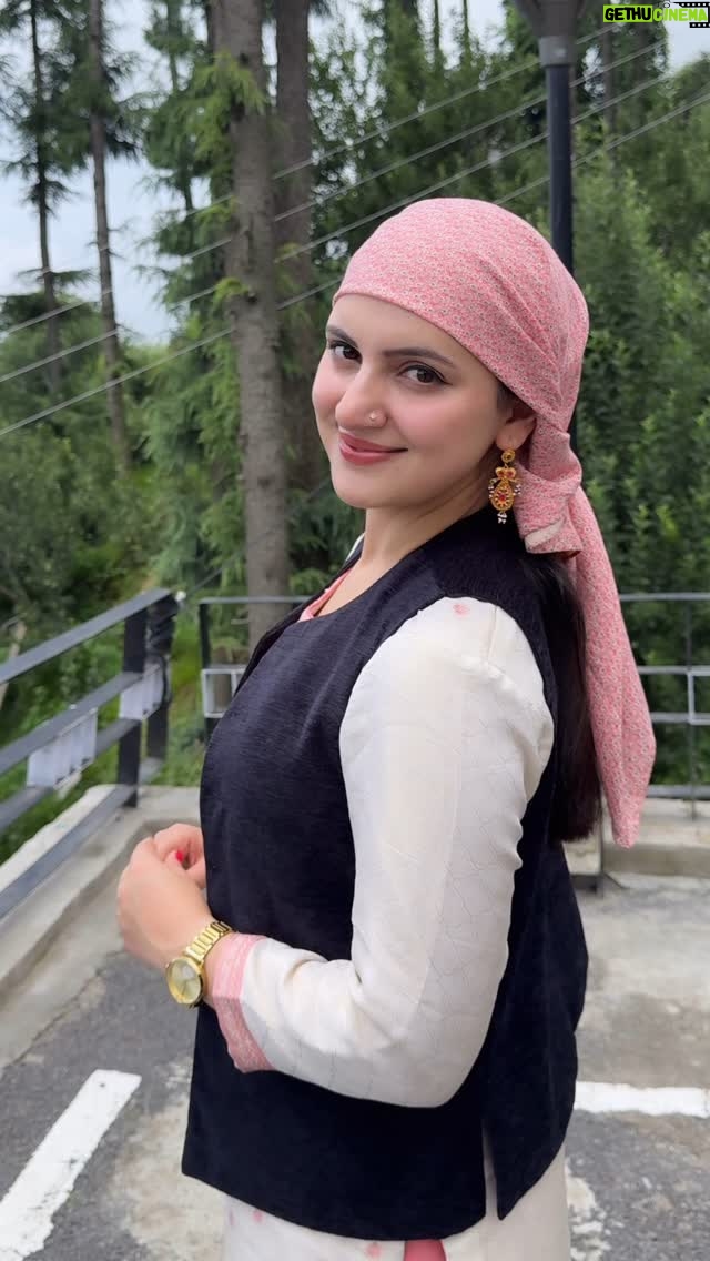 sheenam rajta - 0.9K Likes - Pahari Attire 🤌💞
.
.
.
.
.
.
#pahari#pahariattire❣️#dhatu#shimla#kotkhai