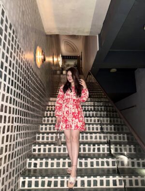 sheenam rajta Instagram - āØāØ
.
.
.
.
.
.
#ootdfashion#ootdinspiration#fashionblogger#influencer#pastelcolors#summerfashion#summervibes#picoftheday#instadailyphoto#zaradress#zarajeans#zaracroptop#urbanic#dress#winter#coordset