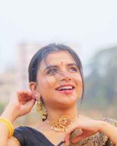 Actress shraddha Gangadhar Pawar HD Photos and Wallpapers January 2024
