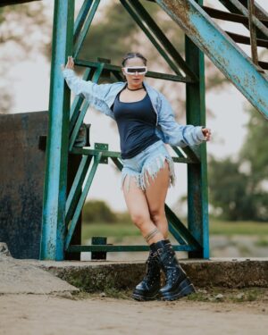 shweta mehta Instagram - Rate this look out of 10. 
#TheShwetaMehta #highfashion #outfit #bikergirl #highboots #denim #rate #photography #rugged #punk #roadies #winner