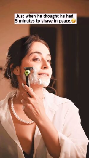 shweta mehta Instagram - When she says "Let's do everything together". 
Is it being clingy or is it love? 
🎥 @kuldip1985 
💄 @makeoversbyaayushi_ 
#TheShwetaMehta #love #relationships  #bollywood #romantasy #romance #romantic #men #shaving