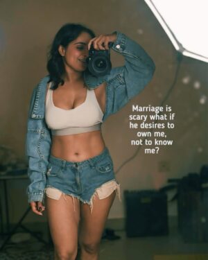 shweta mehta Instagram - There is a strong urge in me to be fully known by him (unknown to me still). 
#TheShwetaMehta #poetic #shayari #selfiee #love #marriage #relationships #whatif #denim #fashion #woman #men