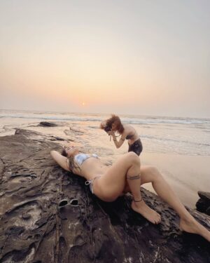 shweta mehta Instagram - 🌊👙☀️❤️
📸 @lazonga 
 #TheShwetaMehta #goa #photographer #photography #beachvibes #beachphotography #swimwear