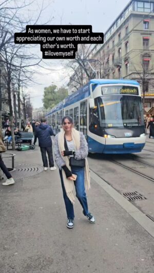 sneha singh Instagram - Beauty comes from a life well lived. ✨️🧿🔥
#godofgrace😇 #thankstolordkrishna🙏 #Europe #myworkmylife❤️ #ienjoyeverybitofmylife
#züri #zurich #Switzerland #enroutetoamsterdam #lovelive #instagram